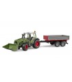  Trattore Fendt Vario 211 con benna e rimorchio