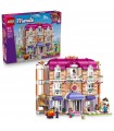 Friends - Grand Hotel di Heartlake City