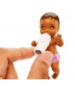 Barbie - Skipper Babysitter: Nanna con Capelli Neri e Blu